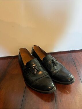 Bostonian men’s black shoe